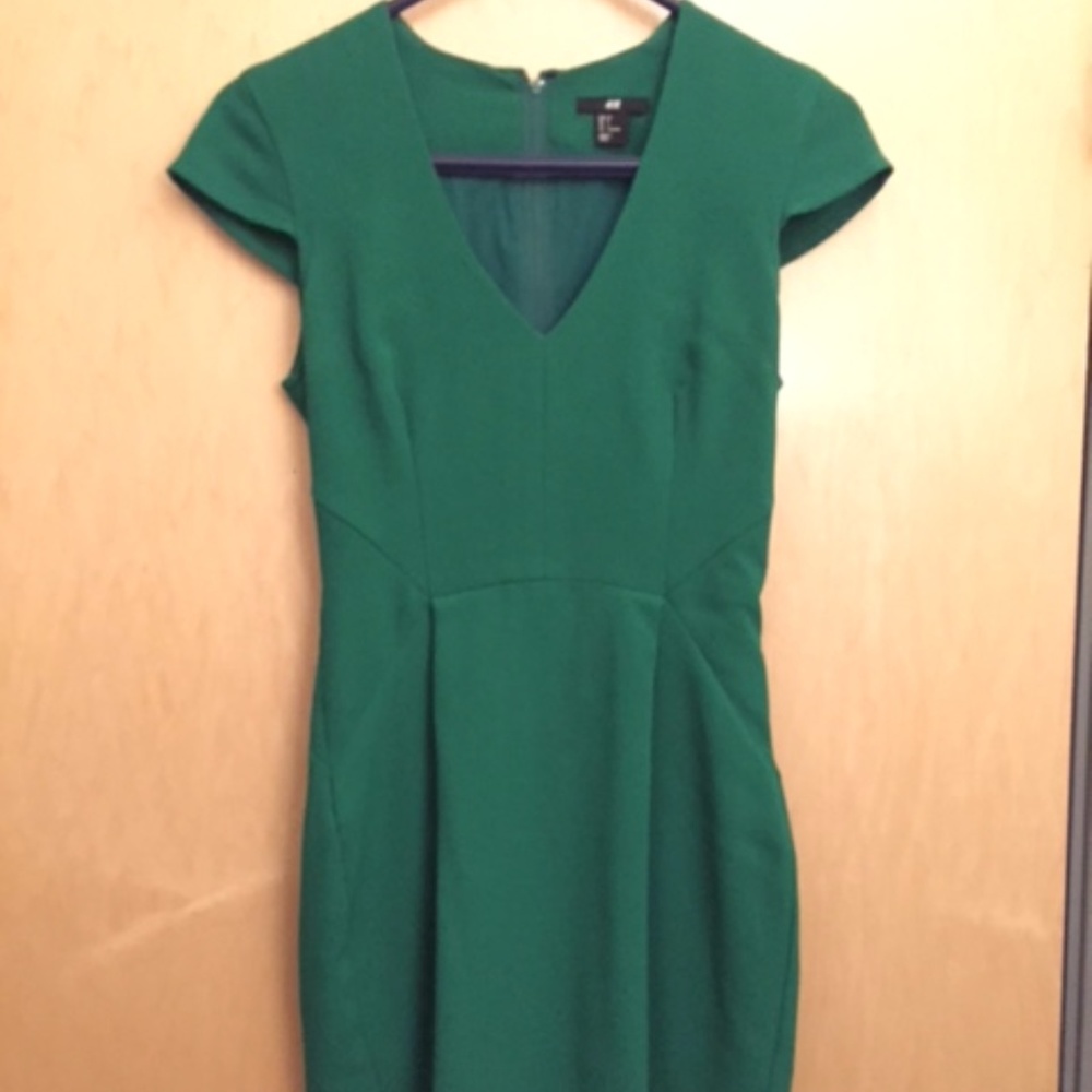 H&M Green Fitted Dress